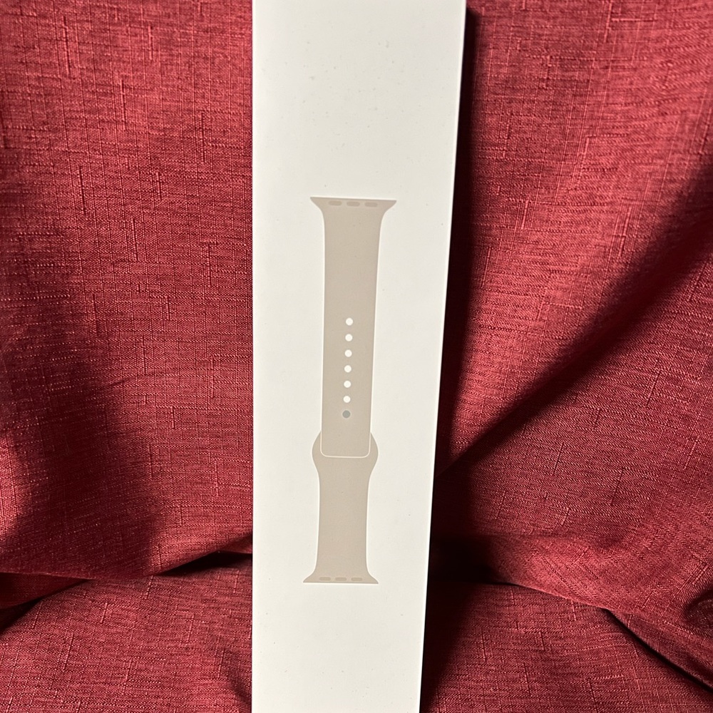 Brand new iPhone 40 mm Apple Watch band